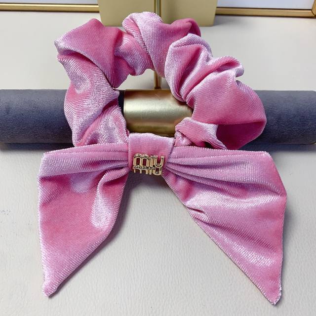 Miumiu缪缪 Miumiu皮筋 丝绒蝴蝶结皮筋发圈大肠圈日常精致小单品气质百搭小仙女必入单品 宝藏款 闭眼入推荐款 单个