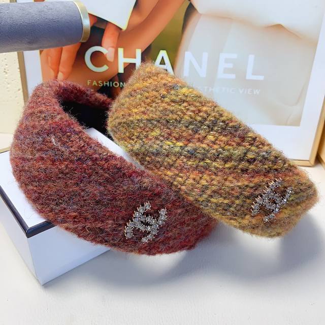 Chanel小香 Chanel发箍 羊毛双C轻奢风发箍气质百搭小仙女必入单品名媛风十足～宝藏款 闭眼入推荐款 单个