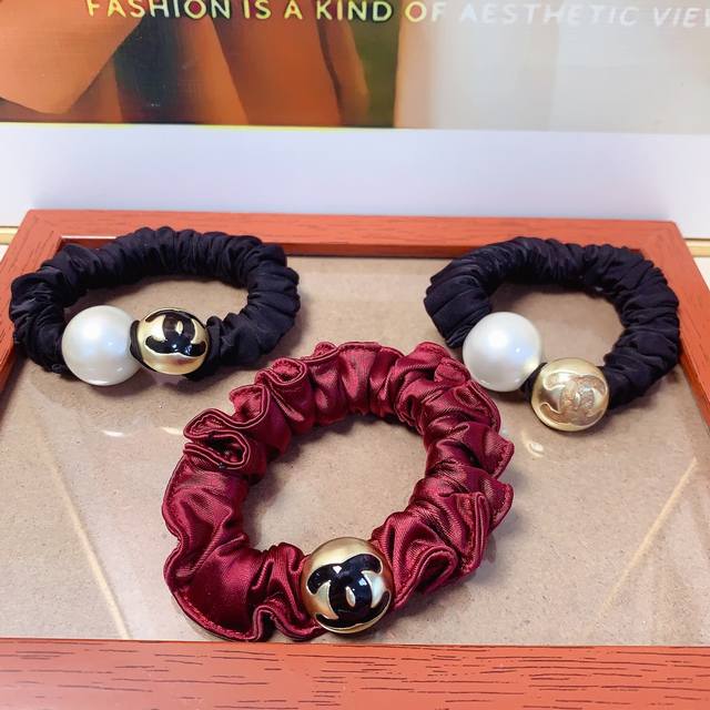 Chanel小香 Chanel皮筋 皮筋发圈日常精致小单品 气质百搭小仙女必入单品 宝藏款 闭眼入推荐款 单个