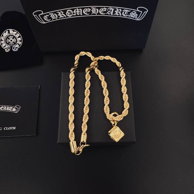 克罗心专柜爆款 厂家直销价 原版一比一复刻 男女款 克罗心项链