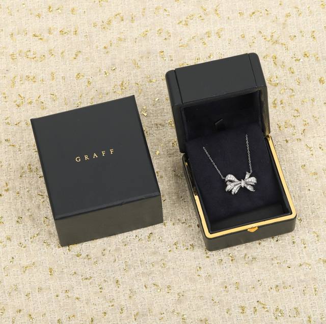 205383 我们出品 蝴蝶结项链 Zp180 000+，可订做18K真金真钻版，只做对版真金货，价询客Fu，pk市面各种金货 优雅的Tilda‘S Bow白金