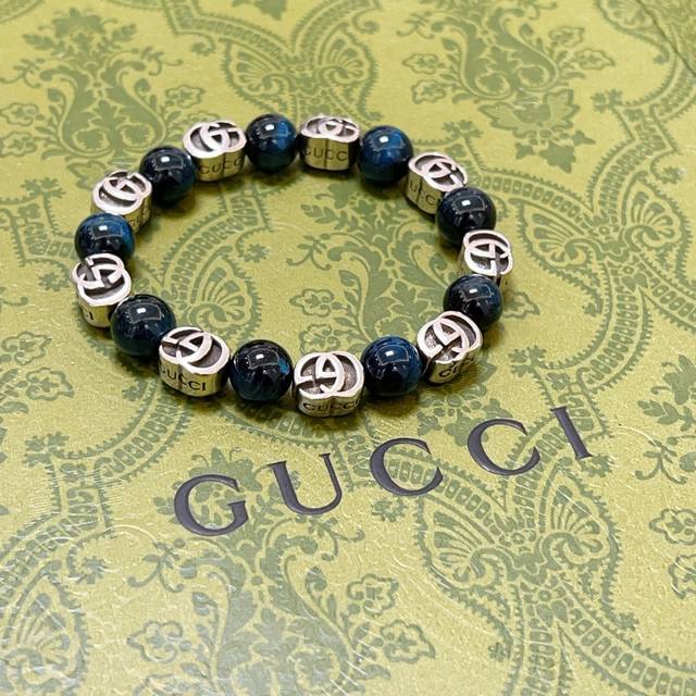 新品发布古驰手链男女同款 最新款天然虎眼石手链档次更高明星同款Anger Forest系列双G手链 尺寸:16-24厘米 细节对版做旧处理 非市面亮面版型 非市