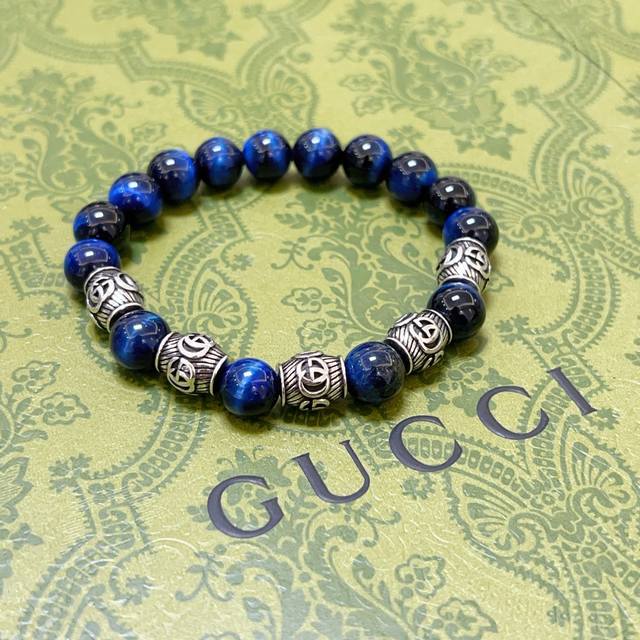 古驰手链男女同款 最新款天然石手链档次更高明星同款Anger Forest系列双G手链 尺寸:16-24厘米 天然虎眼石 细节对版做旧处理 非市面亮面版型 非市