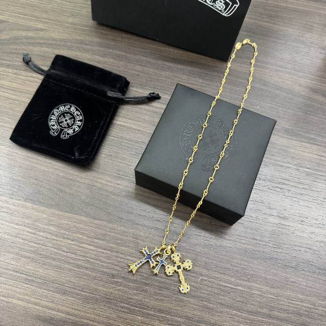 太帅爆了最新款克罗心 不爆不发 厂家直销 原版一比一复刻 克罗心项链