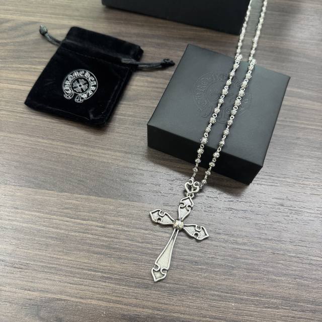 太帅爆了最新款克罗心 不爆不发 厂家直销 原版一比一复刻 克罗心项链