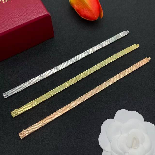 卡加条纹螺丝手链新款高版本设计表带Cnc工艺18K金电镀