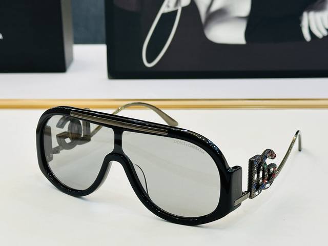 Dolce&Gabbana* 杜家 Dg6202 Size：63口5-128 质量杠杠的 喜欢的快下手 X质感强 DDD