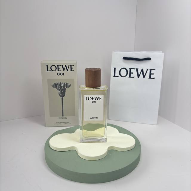 原单品质 DDD Loewe 事后清晨女香 DDD 温柔富家千金香 DDD 前调:西西里柠檬，蜜橘，香柑 DDD 中调:牡丹，埃及茉莉，亚麻精华 DDD 尾调: