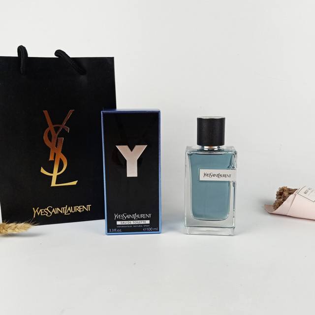 原单品质 DDD 实拍 DDD Ysl圣罗兰男香新款男士淡香水Y Why Ml DDD 香调：海洋龙涎香 DDD 前调：香柠檬 醛 生姜 DDD 中调：紫罗兰叶