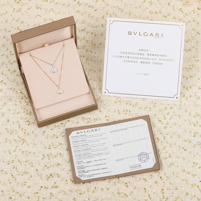 我们出品 小裙子项链 Zp40 300+ 认准唯一一家真正购入珠宝类Zp开发的，可订做18K真金真钻版，只做对版真金货，价询客Fu DDD 宝格丽Bvlg Ri