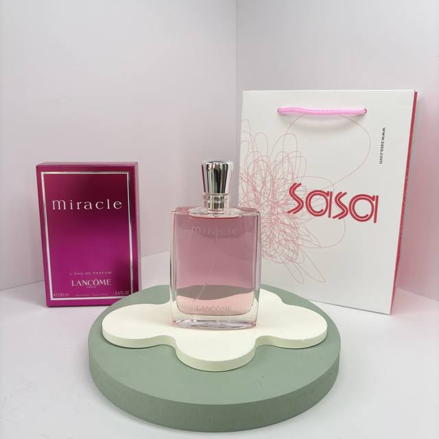 原单品质 DDD 新版兰蔻奇迹香水 DDD 香调：花香调 DDD 前调：荔枝小苍兰 DDD 中调：木兰生姜橘子胡椒茉莉 DDD 后调：琥珀麝香茉莉 DDD 属性