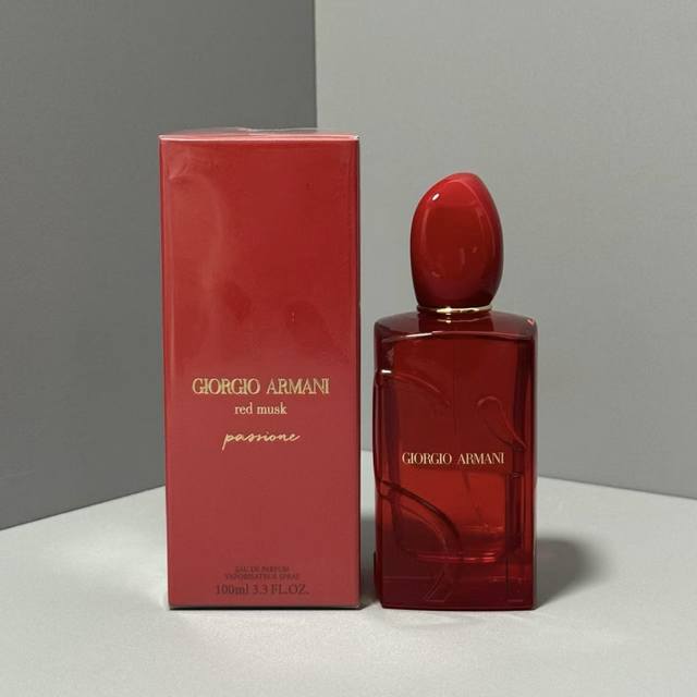 原单品质 DDD 阿玛尼迷情挚爱香水 Ml绛红麝香实拍现货 DDD 超级红的一瓶香水 Si Passione Red Musk｜迷情挚爱绛红麝香，这是一款花果花