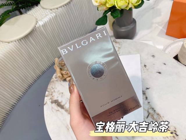 原单品质 DDD 暖男香 宝格丽大吉岭茶 Ml DDD 想要穿过温润空气，冲进他的甜蜜怀抱 DDD