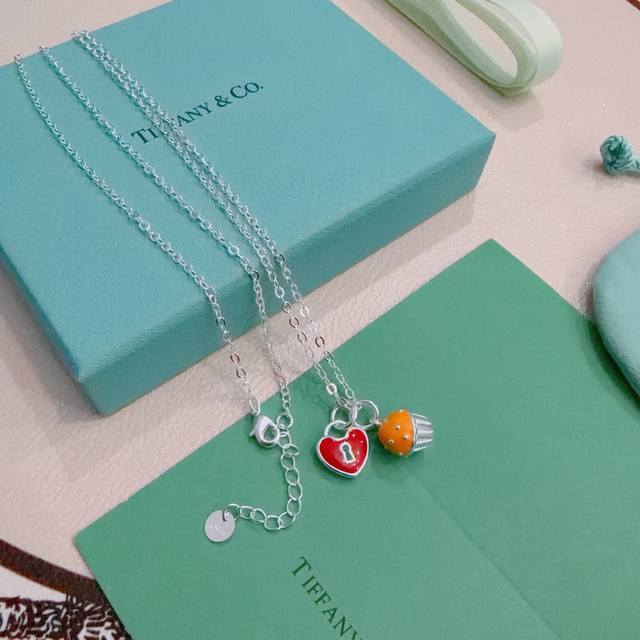 蒂芙尼项链Tiffny&Co. 专柜精工银版本 明星同款 复古做旧风 原版复刻 纯手工打造 ～正品开模潮流时尚必备 男女均可佩戴 情侣款同款 摇滚朋克银风格 潮