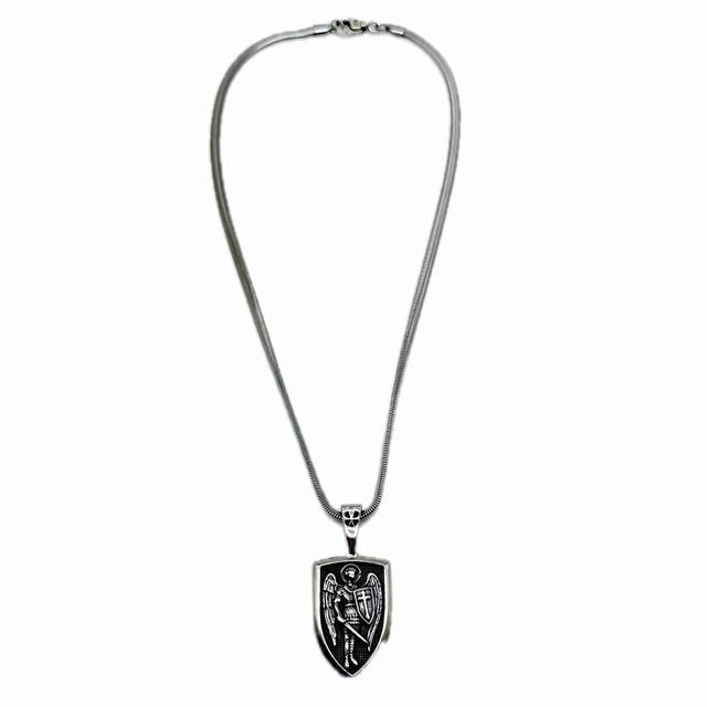 新品上架］ 克罗心项链，造型不同的花纹设计风格 呈现出与众不同 十字架 童军花是克罗心的标志 所以更经久不衰 正品打版Chrome Hearts克罗心区别市场普