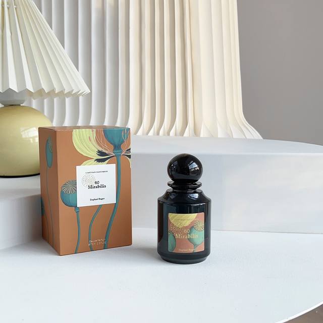 原单品质 DDD 阿蒂仙60号紫茉莉 今日香水分享介绍 阿蒂仙之香 冥府之路 DDD 品牌介绍：阿蒂仙之香 L'artisan Parfumeur 是法国的高端