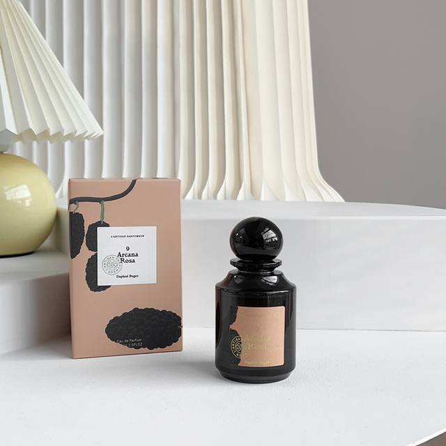 原单品质 DDD 阿蒂仙9号一株神秘玫瑰，暗自盛开。 DDD 我的 玫瑰 香气队伍，又+1 DDD 来自阿蒂仙的La Botanique植物秘境系列 DDD 这