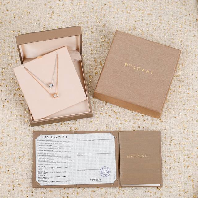 我们出品 宝格丽小蛮腰小号项链 Zpp40170 认准全网唯一一家购入珠宝类Zp开发的，可定制真金真钻版本可订做真金真钻版，量大咨询客Fu DDD 顶级终极纯银