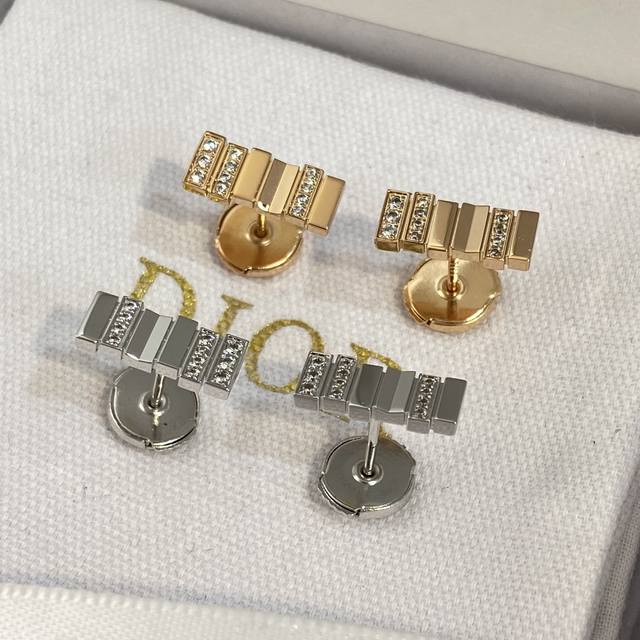 De0347 DDD Dio 几何音符阶梯耳钉 Cnc精工V金版本 DDD