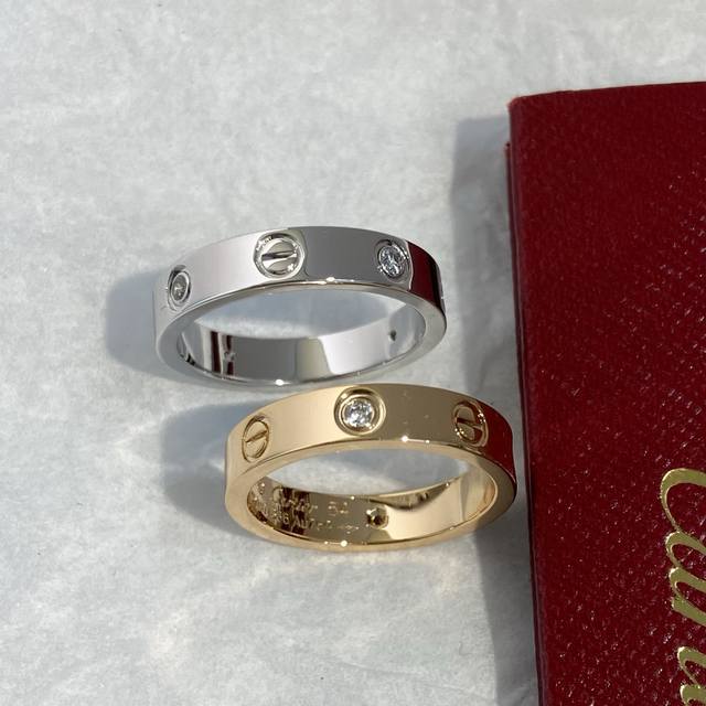 Kj0339 DDD 卡地亚Cnclove钉戒指 Cnc精工高版本 DDD 最受欢迎的一款戒指 永恒经典 近年来很火 高端 高碳钻微镶嵌材质 一样的工艺 不一样