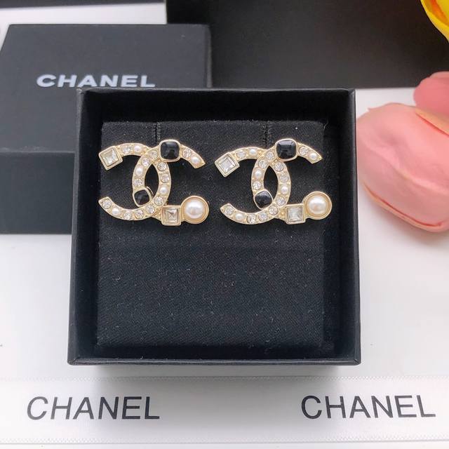 编号Xxl0167项链 DDD P60编辑Xed0056耳钉 DDD P60编号Xed0610耳钉 DDD 编号Xxl0177项链 DDD 香奈22B珍珠黑钻宝