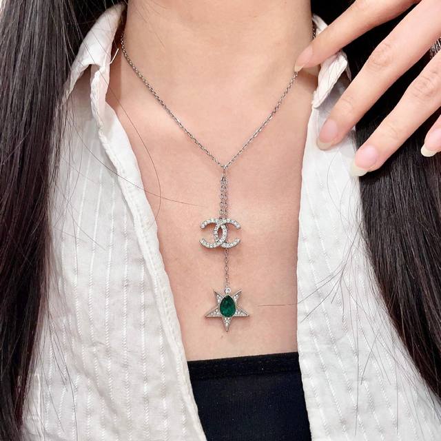 Chanel香奈儿 中古 项链小香家的款式真心无需多介绍每一款都超好看，精致大方，非常显气质。 DDD