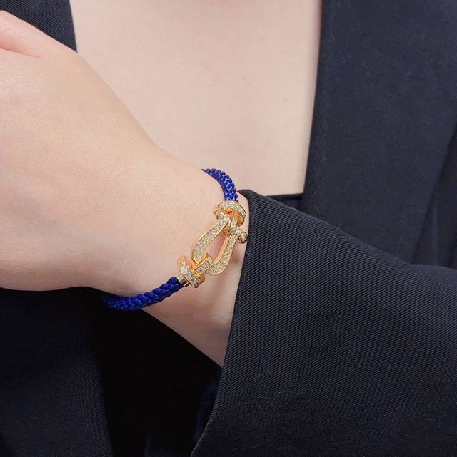 DDD 新品发布火爆费雷德 Fred斐登香槟玫瑰金扣头满钻、半钻、无钻马蹄扣中性款高品质尼龙绳宝蓝色手链手绳手镯！本命年红皮绳大牌 时尚 精致Force 系列手