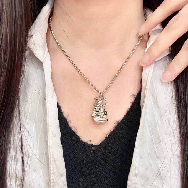 Chanel香奈儿 中古 项链小香家的款式真心无需多介绍每一款都超好看，精致大方，非常显气质 DDD