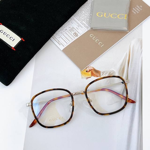 Gucc* Gg0678Oa Size:49口22-145
