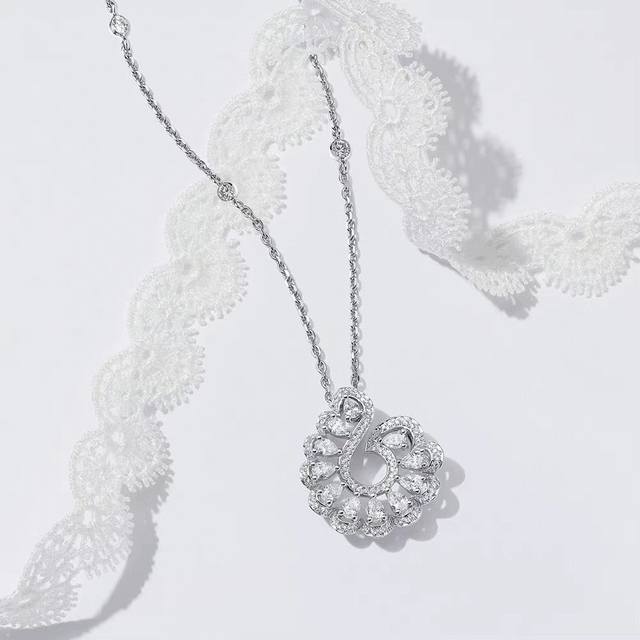 新款到货 精工版本 925098 S925纯银材质！萧邦项链！Chopard 萧邦项链 18K白金色 原版尾牌！原版logo。链长40+5Cm