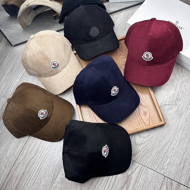 特价 。蒙口。灯芯绒。 配防尘袋 新品棒球帽！材质：纯棉！透气性好！春天挡风，夏天防晒必备单品！颜色大气！款式新颖别致好搭配衣服！实用性强，高端品质！随心搭配～
