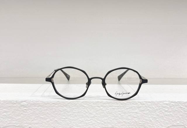 Yohji Yamamoto 山本耀司model:Vision 03Size:48口23-145钛~~