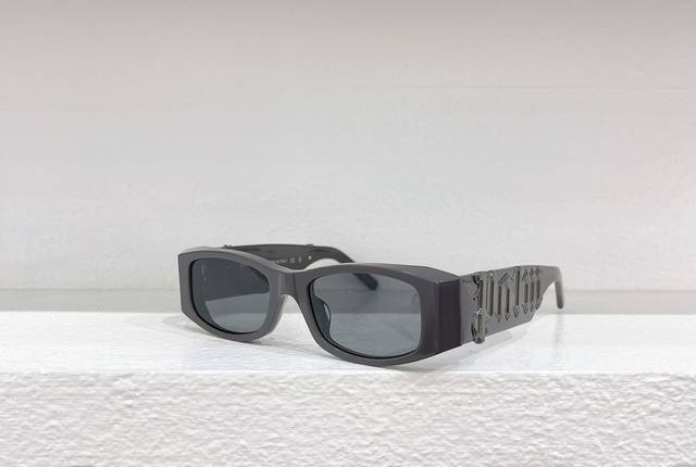 Palm Angelsmodel:Peri007Size:51口19-145