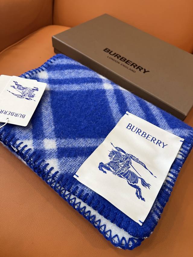 全智贤同款，百分百对版 Burberry可遇不可求的王炸级单品，绝对是独家级别，工艺与材料完全与正品无区别，粗犷耐用，厚实保暖 立体感十足，百分之百对版冬季里绝