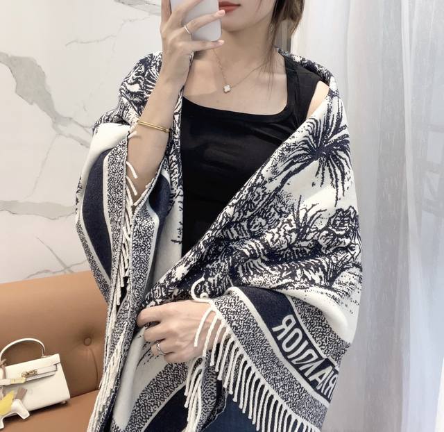 椰树 Dior 迪奥cd提花logo印花大方巾围巾披肩毛毯三用，材质:57%克什米尔进口羊绒 43%羊毛面料 尺寸:140*140Cm，田园风格椰子树植物系列，
