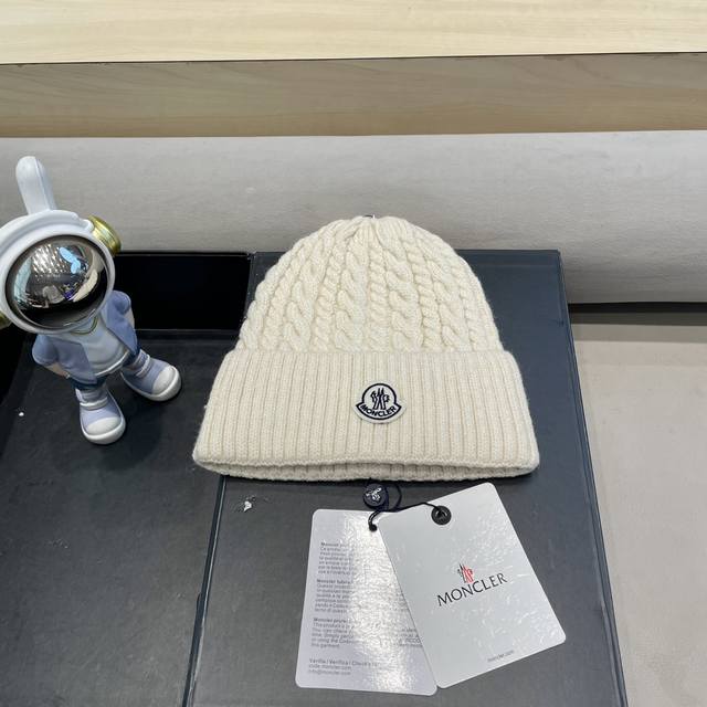 Moncler秋冬新品100羊绒帽加厚保暖麻花Ins男女通用时尚百搭针织毛线冷帽