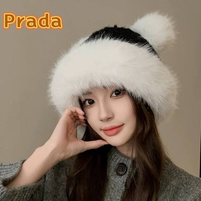 普拉达Prada可爱毛绒耳朵渔夫帽女生冬季保暖防寒加绒加厚针织帽仿皮草东北帽