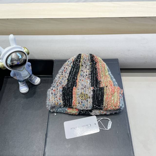 Dior迪奥多巴胺彩色复古保暖毛绒帽女秋冬毛线帽针织毛线
