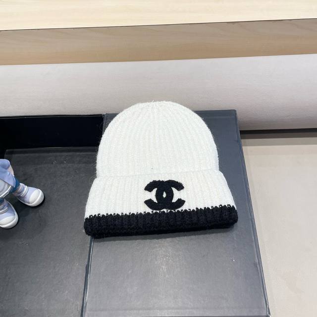Chanel新款小香风针织帽女秋冬潮流双C大Logo羊绒毛线帽保暖套头冷帽