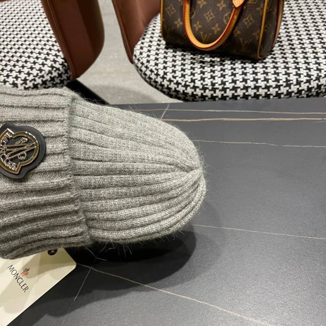Moncler蒙口秋冬针织毛线帽 超火爆 质感一流 出街超好搭配！