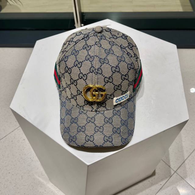 Gucci古奇 专柜新款简约刺绣款棒球帽，很潮！休闲运动款，经典制作，超级好搭衣服！