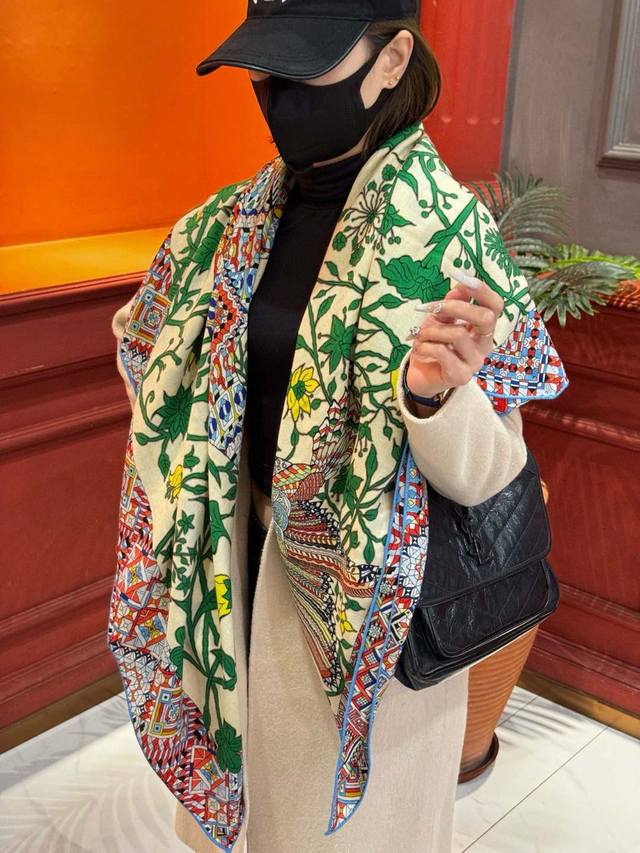 羊绒新款买了都说好看推荐爱马仕双面同色羊绒方巾 美洲豹与蜂鸟双面同色140 ，顶级工艺超值爱马仕专柜爆款立体呈现图案纹路实物档次极高特殊工艺高端研发惊艳问世特殊