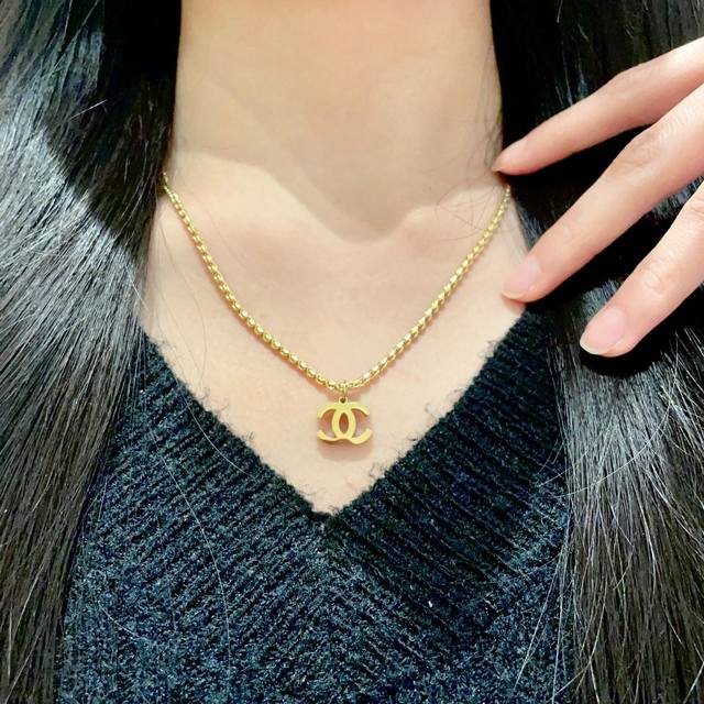 Chanel香奈儿 中古 项链小香家的款式真心无需多介绍每一款都超好看，精致大方，非常显气质